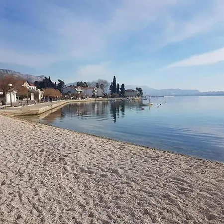 Apartment In Kastel Kambelovac With Sea View, Balcony, Air Conditioning, Wifi 4483-1